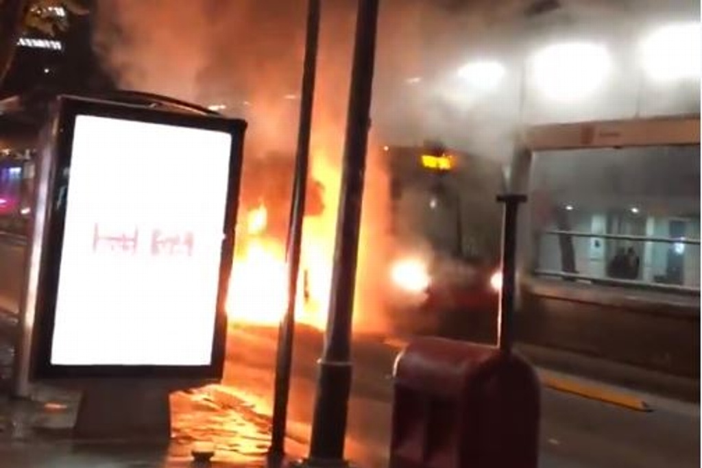 Se incendia unidad del Metrobús en la CDMX video xeu noticias veracruz