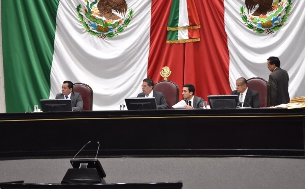 Congreso de Veracruz da entrada a solicitudes de juicio político contra