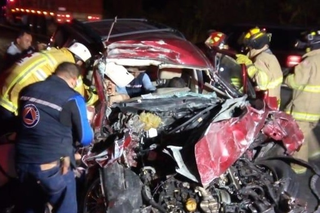 Accidente En Carretera Cuitl Huac La Tinaja Deja Un Muerto Xeu