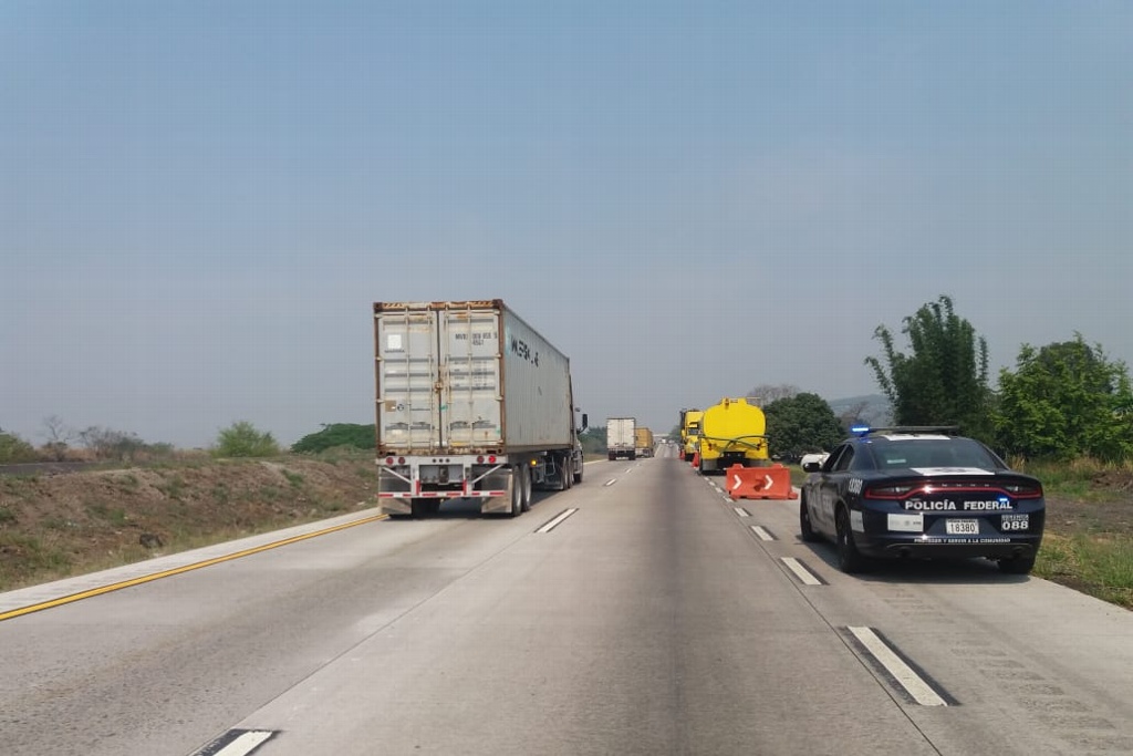 Reabren a la circulación la autopista Veracruz México tras 22 horas de