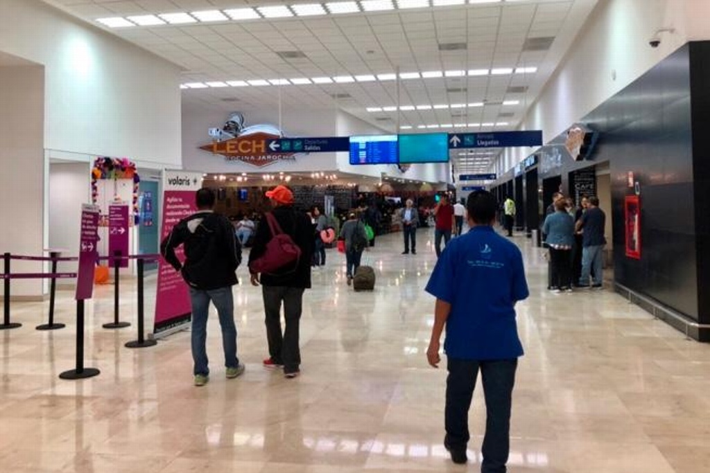 Demoras De Vuelos En El Aeropuerto De Veracruz Xeu Noticias Veracruz