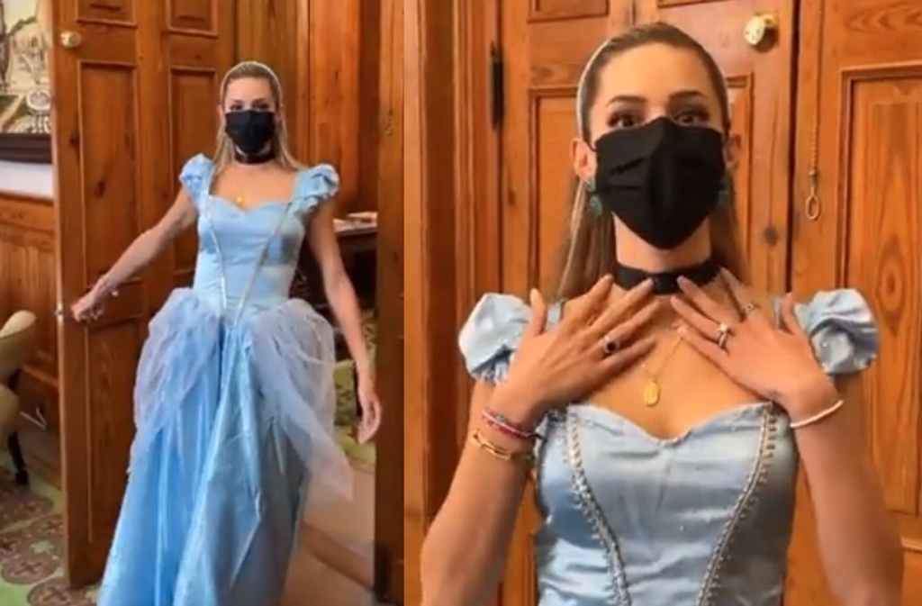 Mariana Rodr Guez Llega Vestida De Cenicienta Al Palacio De Gobierno De