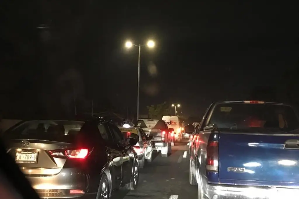 Vecinos Bloquean Carretera Federal Veracruz Xalapa Este Es El Motivo