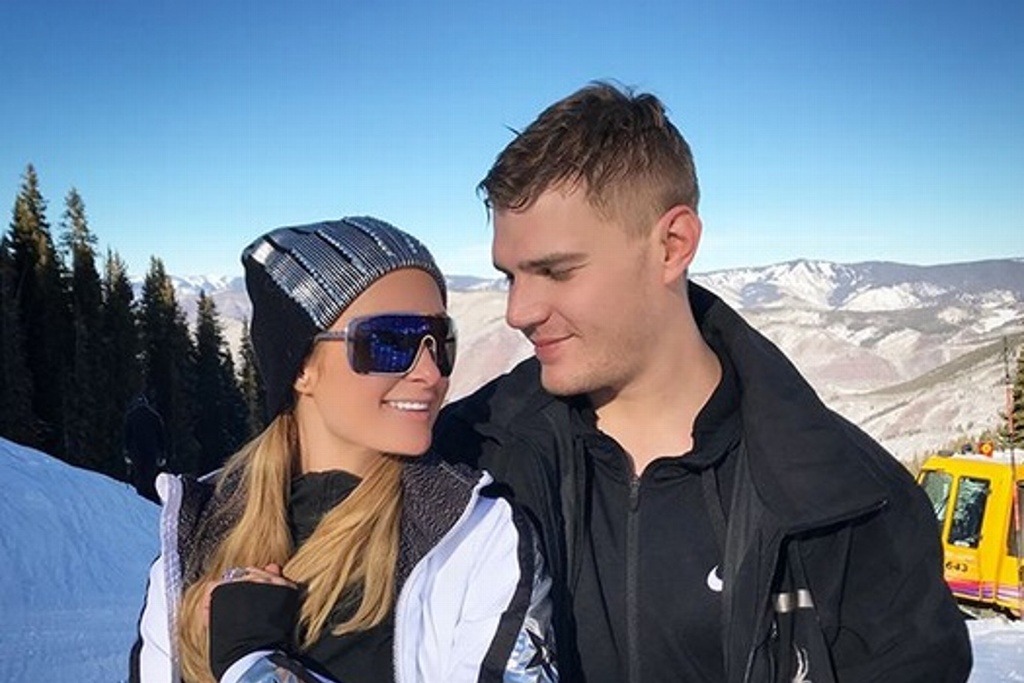 Imagen Paris Hilton se compromete en matrimonio con el actor Chris Zylka (+Fotos)