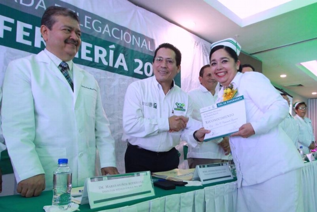 Imagen Festeja IMSS Veracruz al personal de enfermería