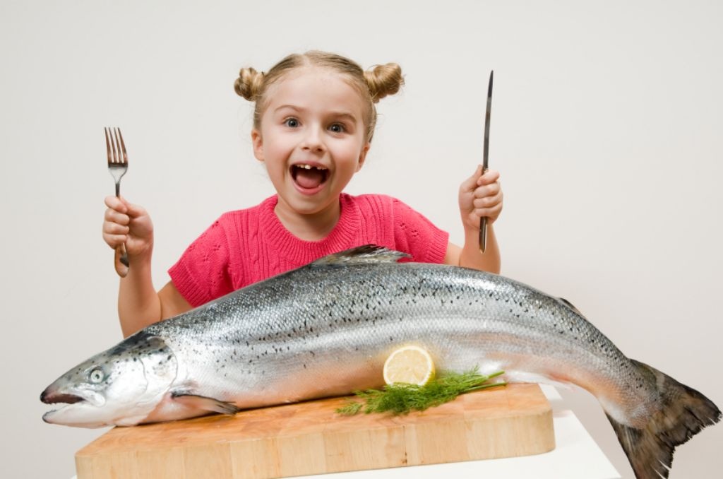 Imagen Consumir pescado desarrolla inteligencia en los niños, revela estudio