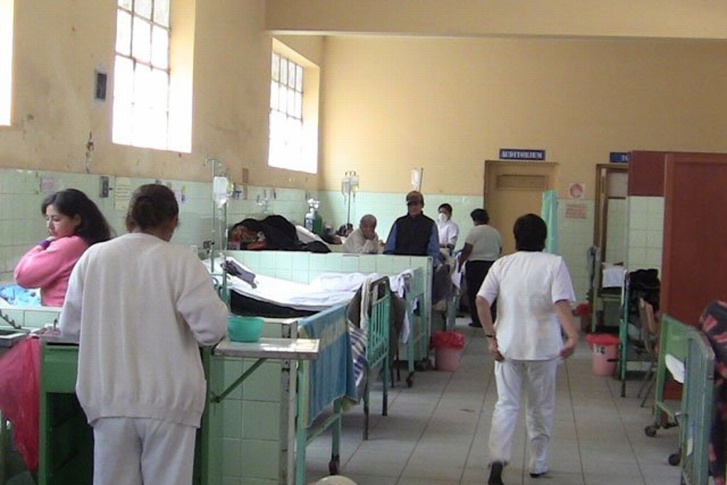 Imagen Diputada propone mejorar condiciones en salas de espera de hospitales