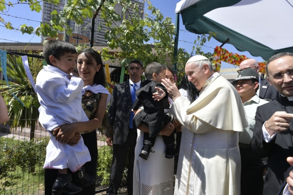 Imagen Cierra Papa Francisco su última jornada en Santiago de Chile