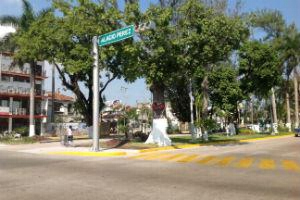 Imagen En breve concretarán sincronización de semáforos en Veracruz, afirma director de tránsito