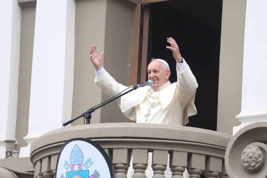Imagen Papa Francisco parte al norte de Perú para cumplir tercer día de agenda