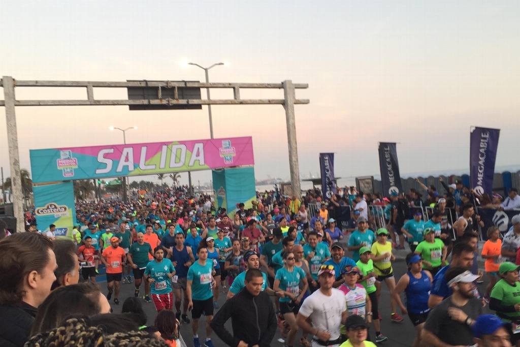 Imagen Se lleva a cabo el medio maratón en Veracruz
