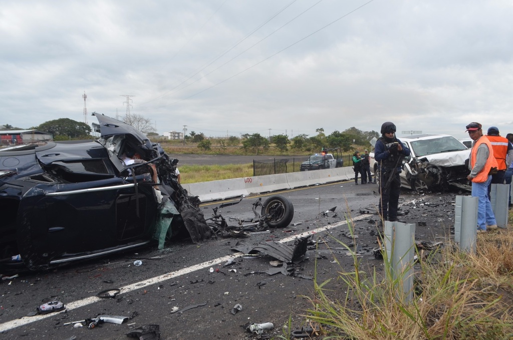 Imagen Piden que no quede impune muerte de familia en accidente de Cardel, Veracruz