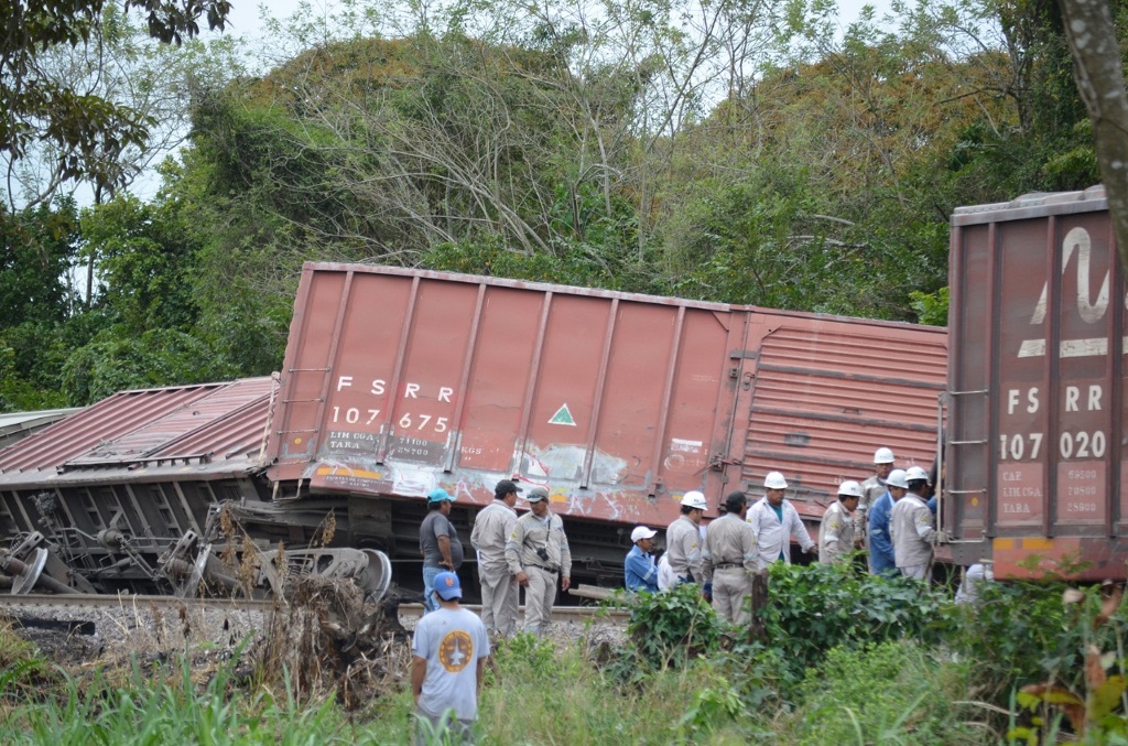 Imagen Descarrilan seis vagones de tren en Tierra Blanca, Veracruz
