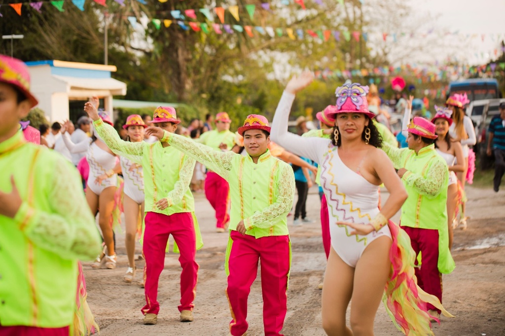 Imagen Con cabalgata y Carnavalito culminan en Medellín los festejos de la Candelaria (+fotos)