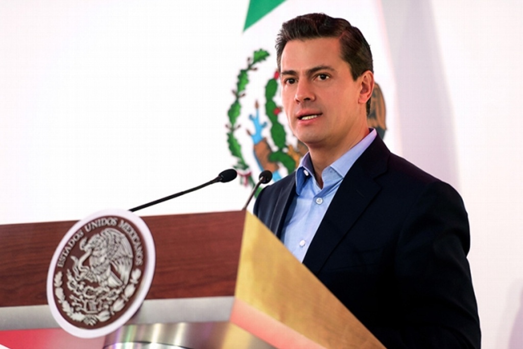 Imagen Peña Nieto felicita a mexicanos por participación de auto en competencia