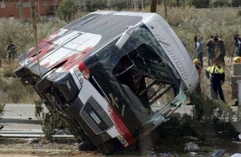 Imagen Mueren 23 inmigrantes y 124 resultan heridos al volcar camión en Libia
