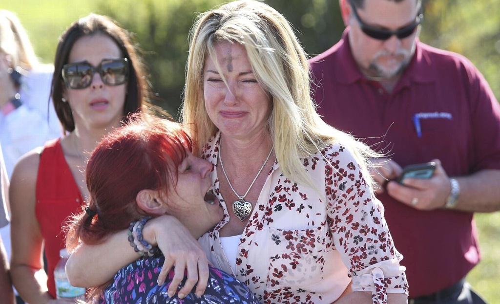 Imagen Al menos 17 muertos tras tiroteo en secundaria del sur de Florida