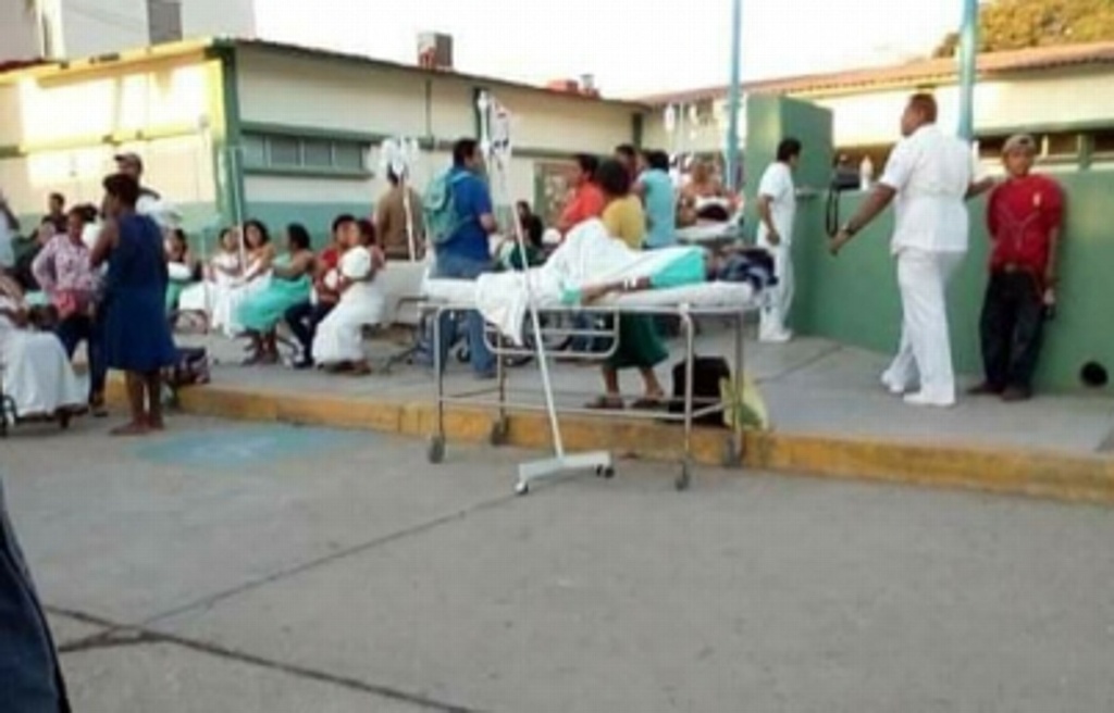 Imagen Activan protocolo de seguridad en hospitales de Oaxaca tras sismo