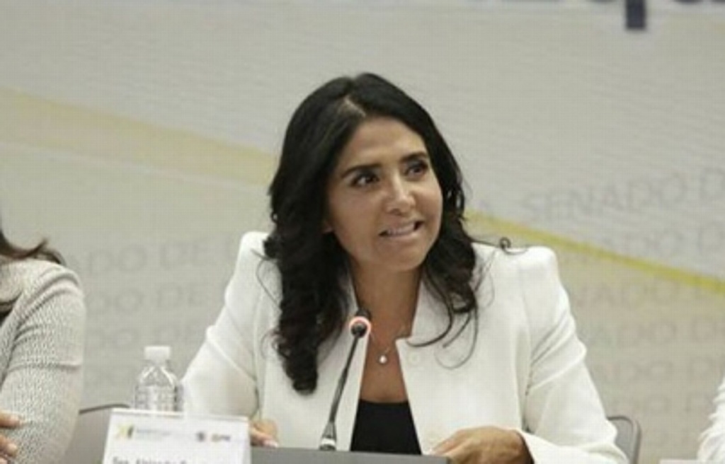 Imagen PRD formaliza candidatura de Alejandra Barrales para el gobierno de la Ciudad de México