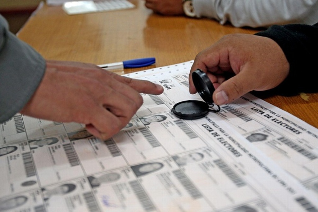 Imagen Partidos mexicanos coinciden en facilitar voto desde extranjero