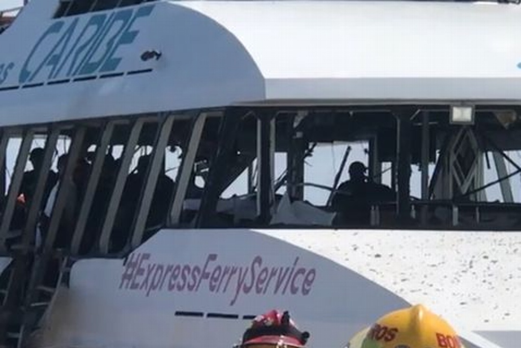 Imagen Fiscalía de Quintana Roo investiga explosión de ferry en Playa del Carmen   