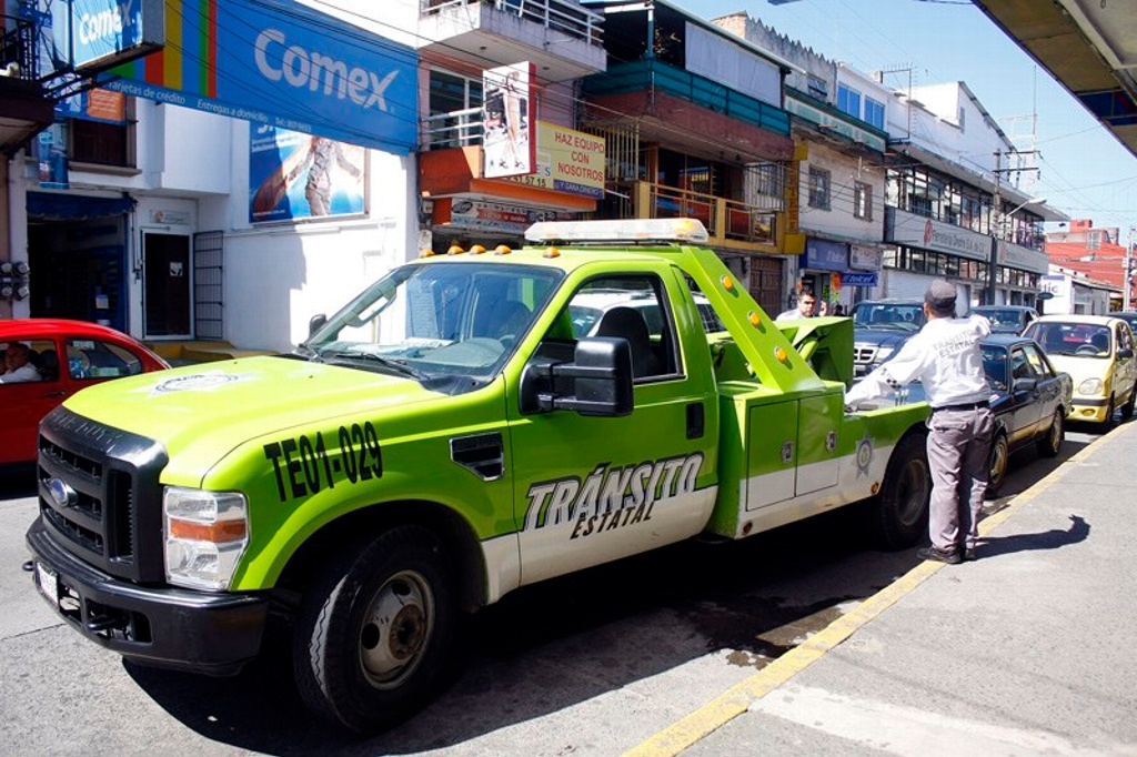 Imagen ¿Cuándo se puede llevar tu carro la grúa?
