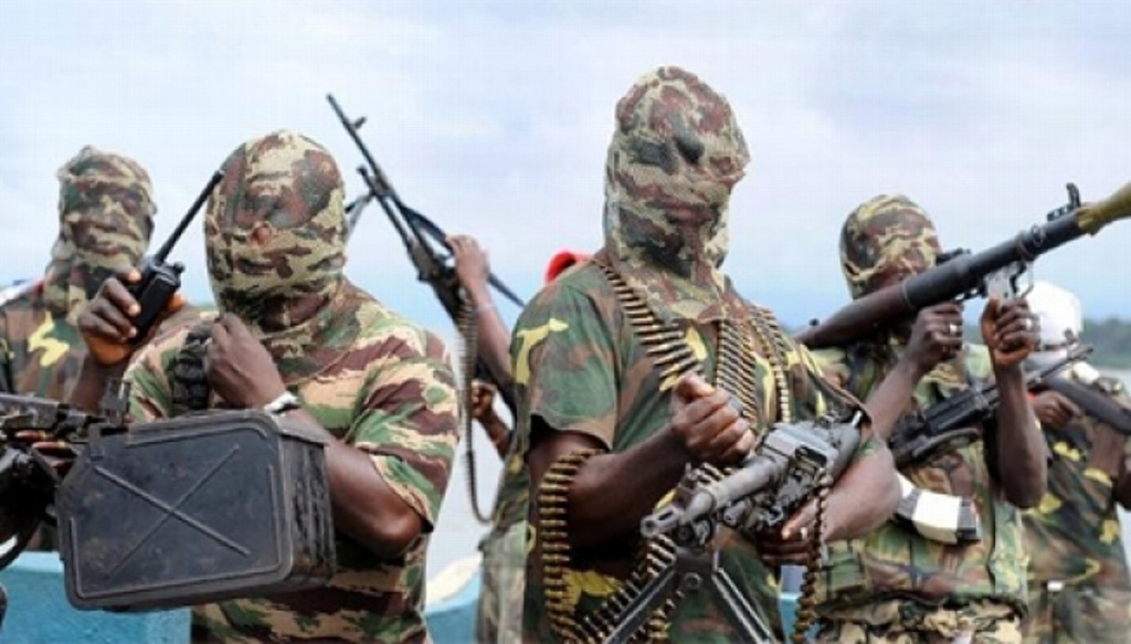 Imagen Continúan extraviadas casi 50 alumnas de escuela atacada por Boko Haram