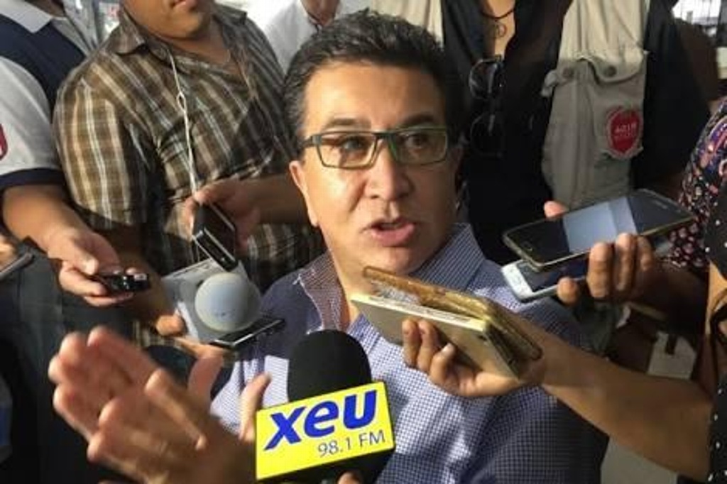 Imagen El gobernador hará todo para que ganen candidatos de su partido: Héctor Yunes
