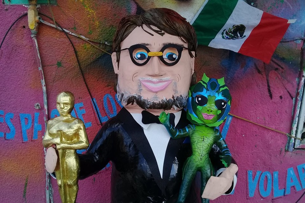 Imagen Ya hay piñata de Guillermo del Toro