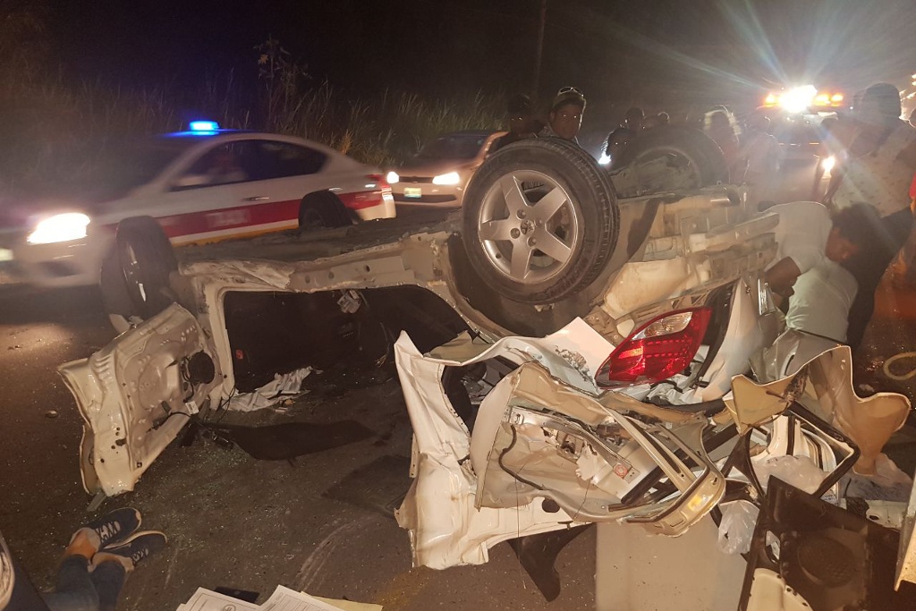 Imagen Dos lesionados deja accidente en carretera de Medellín