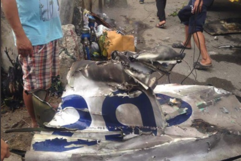 Imagen Mueren 10 personas tras el desplome de un avión en Filipinas