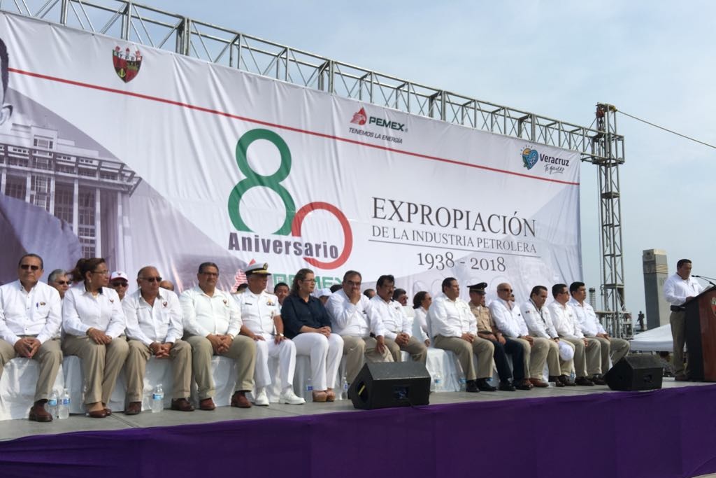 Imagen Celebran el 80 aniversario de la Expropiación Petrolera en Veracruz