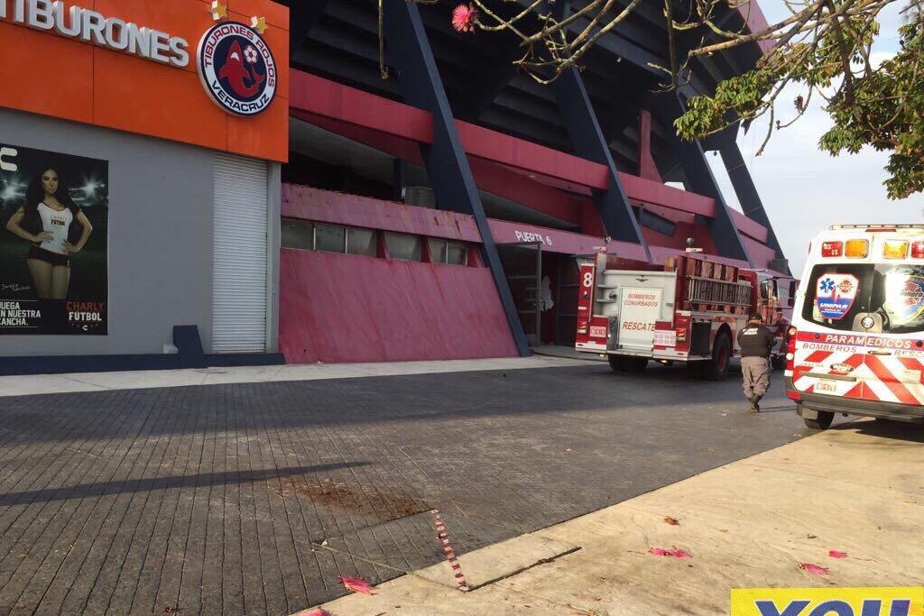 Imagen Podrían suspender partido Veracruz-Tijuana tras incendio en el estadio: PC