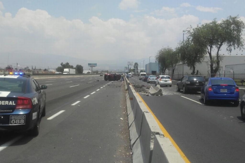Accidente vehicular provoca cierre de circulación en carretera México ...