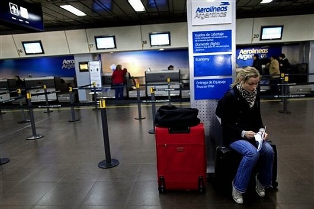 Imagen Aerolínea de EU deja a cientos de pasajeros varados en México