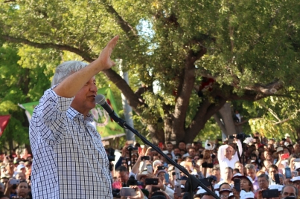 Imagen Aplaude López Obrador luz verde de diputados para eliminar fuero 