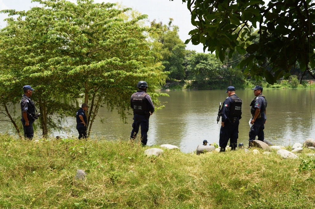 Imagen Encuentran cadáver de mujer flotando en río Papaloapan