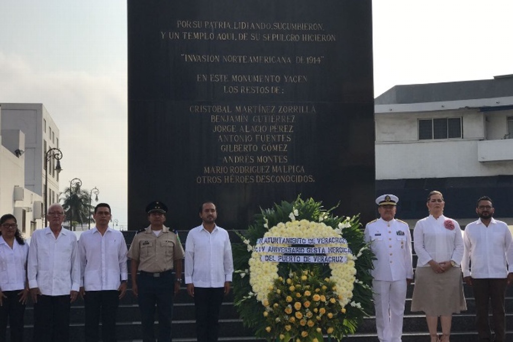 Imagen Conmemoran aniversario de la defensa del Puerto de Veracruz