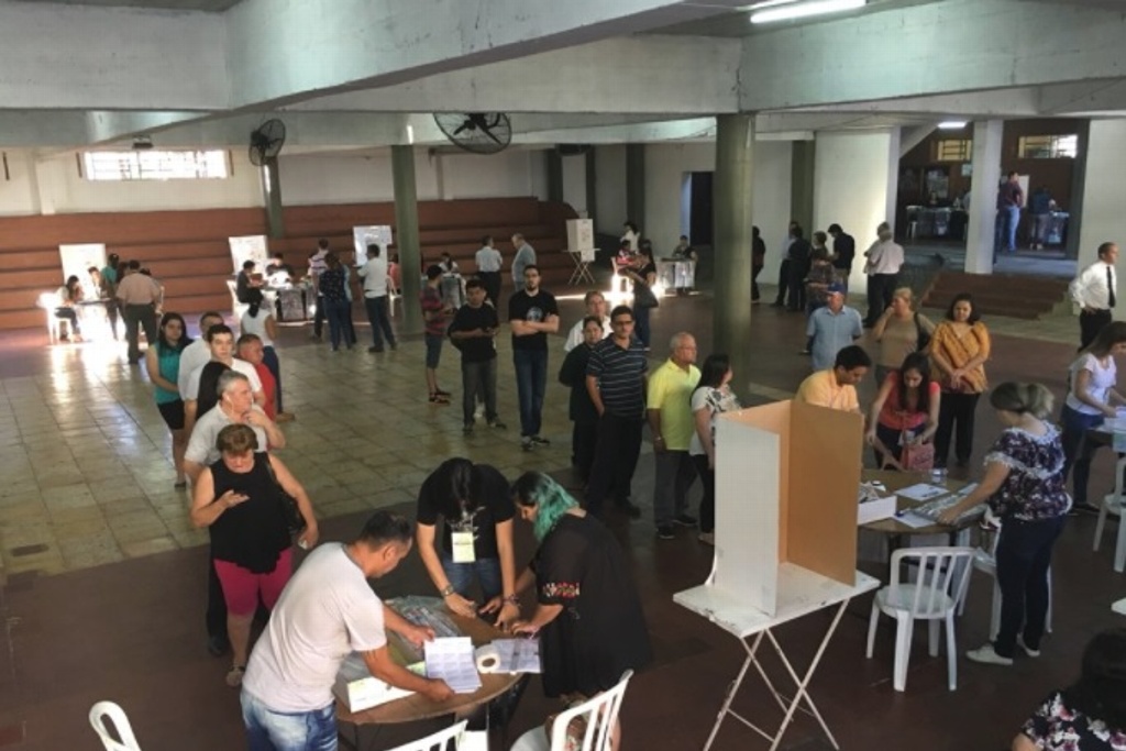 Imagen Inicia votación para elegir nuevo presidente en Paraguay