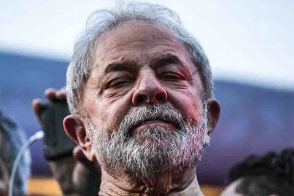 Imagen Jueza brasileña prohíbe visita de políticos a Lula da Silva en cárcel