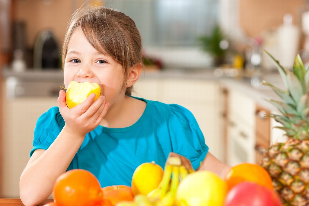 Imagen Recomiendan alimentación sana y balanceada para evitar obesidad en niños