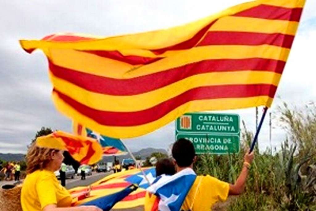 Imagen Prepara Parlamento catalán ley para investir a distancia a Puigdemont