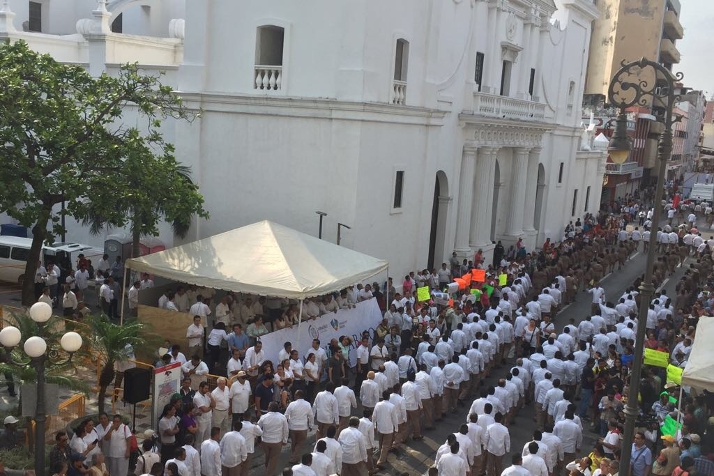 Imagen Habrá cierres viales por desfile del 1 de mayo en Veracruz: Fernando Yunes