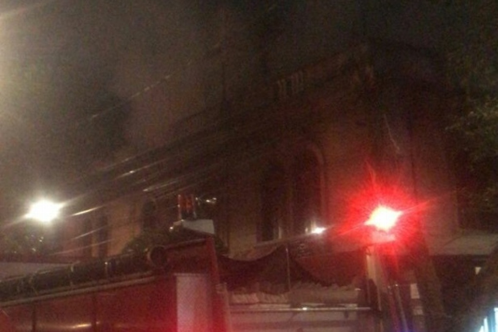 Imagen Se incendia Universidad de Londres en la CDMX