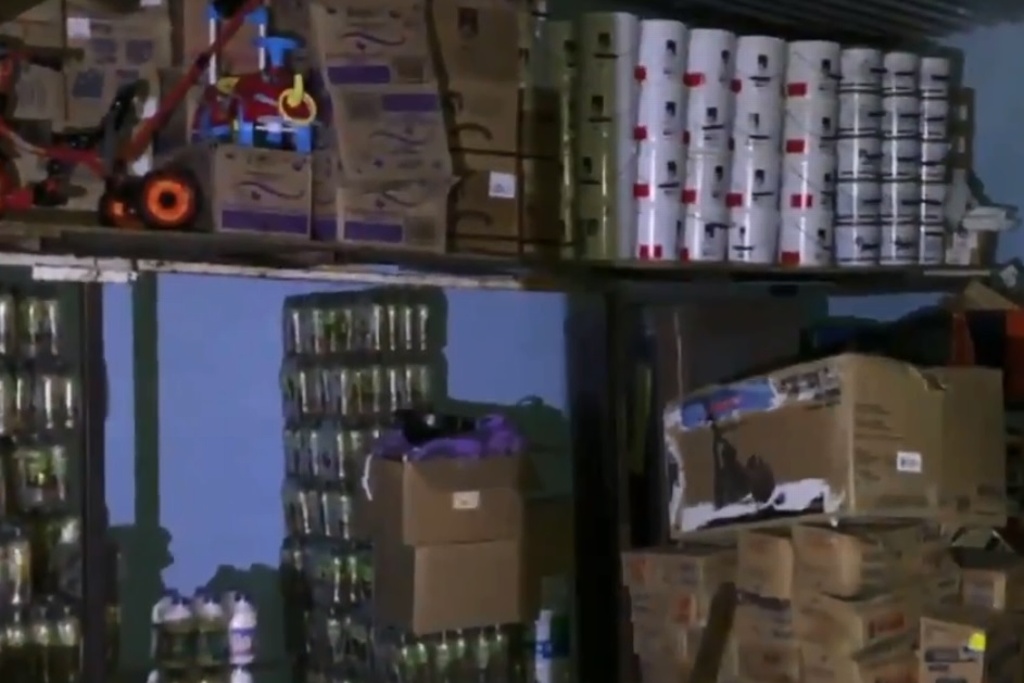 Imagen Recuperan siete toneladas de mercancía robada a tren (+Video)