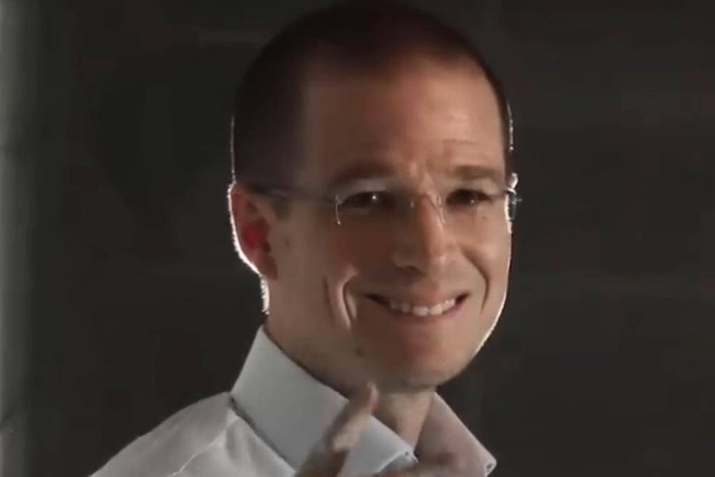 Imagen Boxea Ricardo Anaya para relajarse antes del segundo debate (+Video)