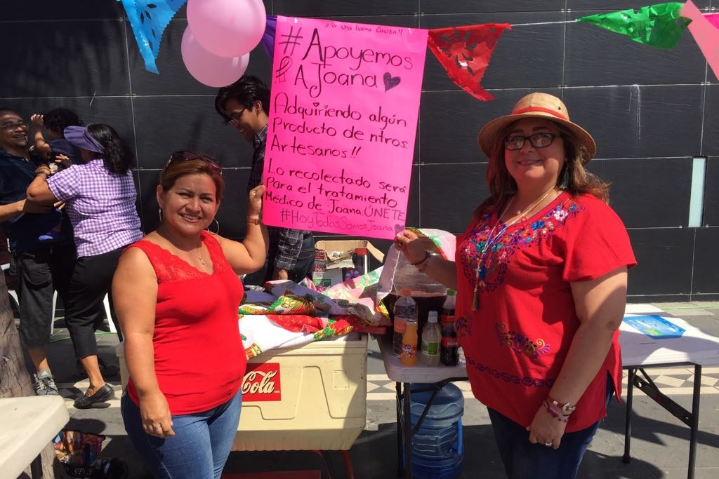 Imagen Artesanos en Veracruz recaudan fondos para Johana, niña de 10 años con leucemia