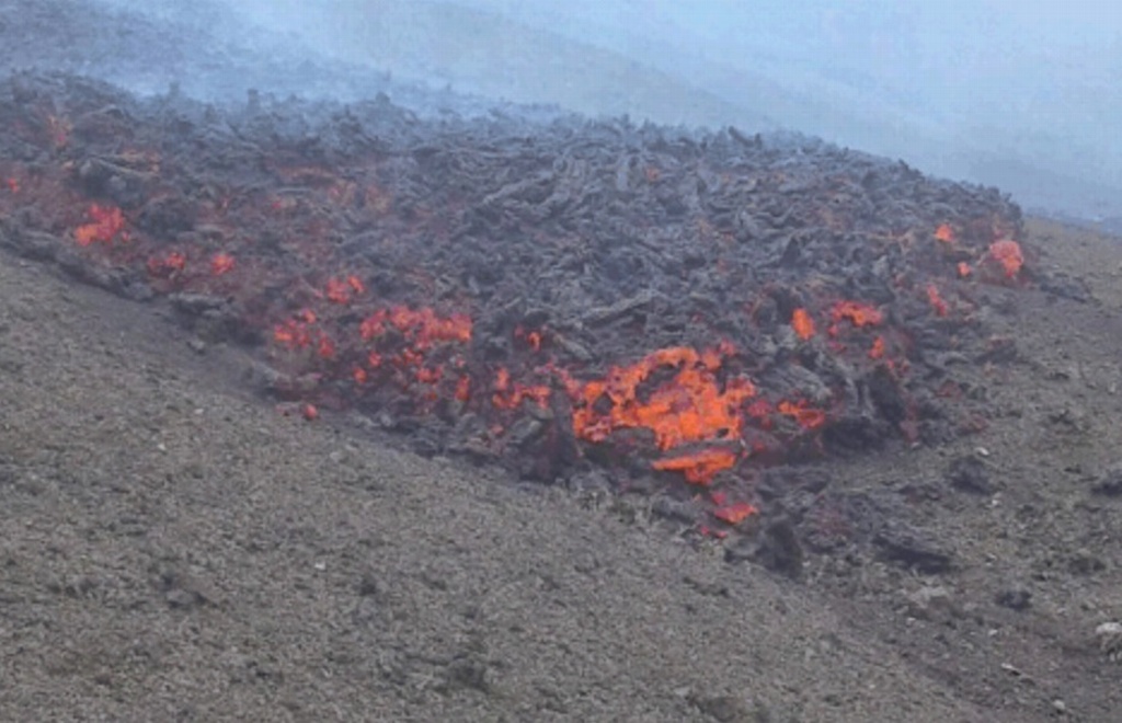 Imagen Volcán Pacaya, en Guatemala, presenta flujo de lava