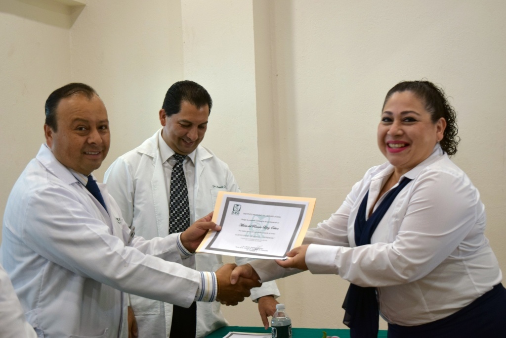 Imagen Impartió IMSS Veracruz curso en Desarrollo Gerencial (+foto)