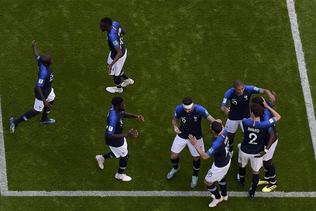 Imagen Francia debuta con triunfo en Copa del Mundo